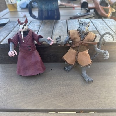 TMNT Teenage Mutant Ninja Turtles 2002 & 2012 Splinter Action Figures 