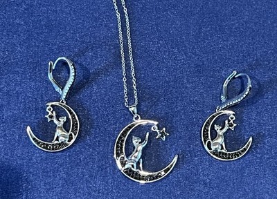 18  925 Sterling Black Spinel Crescent Moon Cat Pendant + Matching Earrings Set