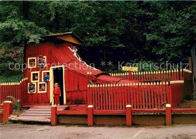 Leggett California Piercy Redwood Shoe Play House