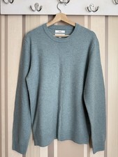 Image of M&S extra fine lambswool crew neck knitted jumper in size M
