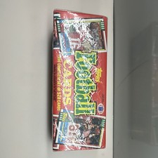 factory sealed Topps 1990 Football Complete Base Set 528 Cards NFL 