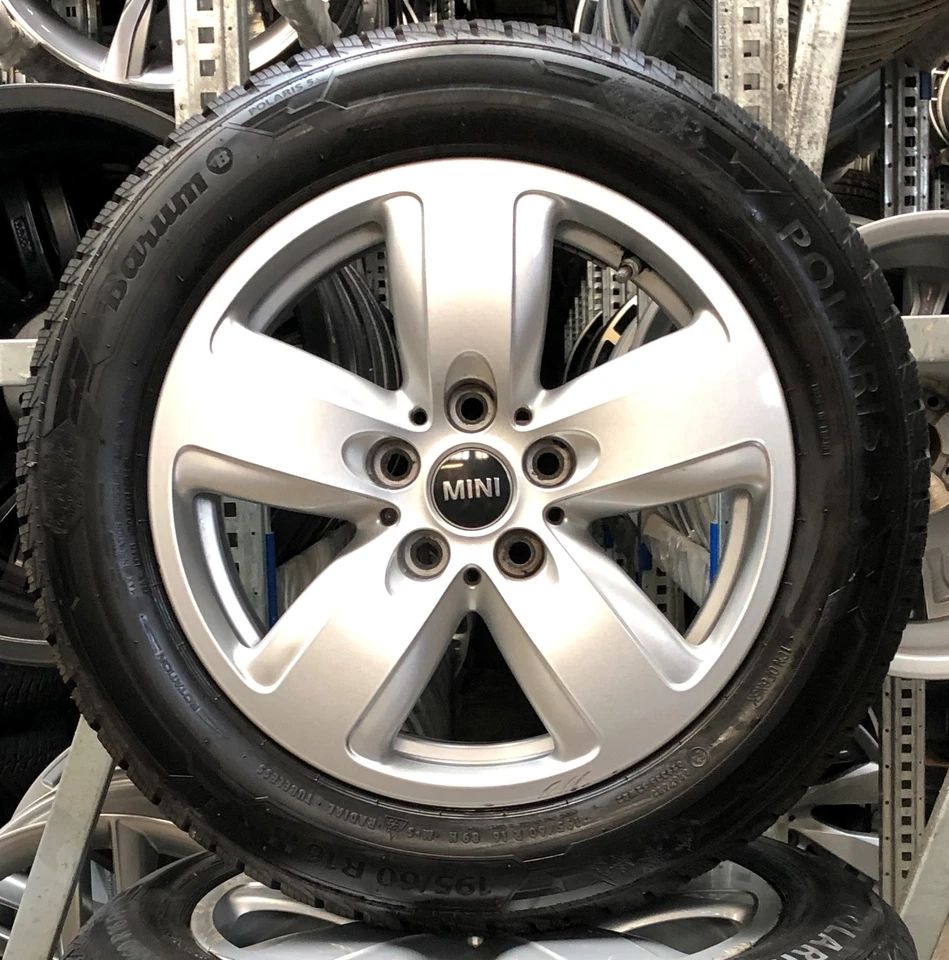 4x Original BMW Winterräder 195/60 R16 89H - für 1er F40 2er F44 160 - Bild 2 von 4