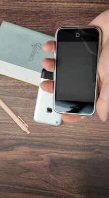 Apple iPhone 1st generation(iPhone 2G) A1203 8GB/16GB UNLOCKED 3.5