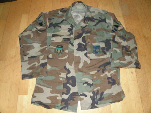 Issued Air Force Militaria (1976-1981) Uniforms/Clothing