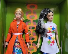 NRFB DOUBLE AGENTS Poppy Parker Tina Tanaka Gift set 12" doll Integrity Toys