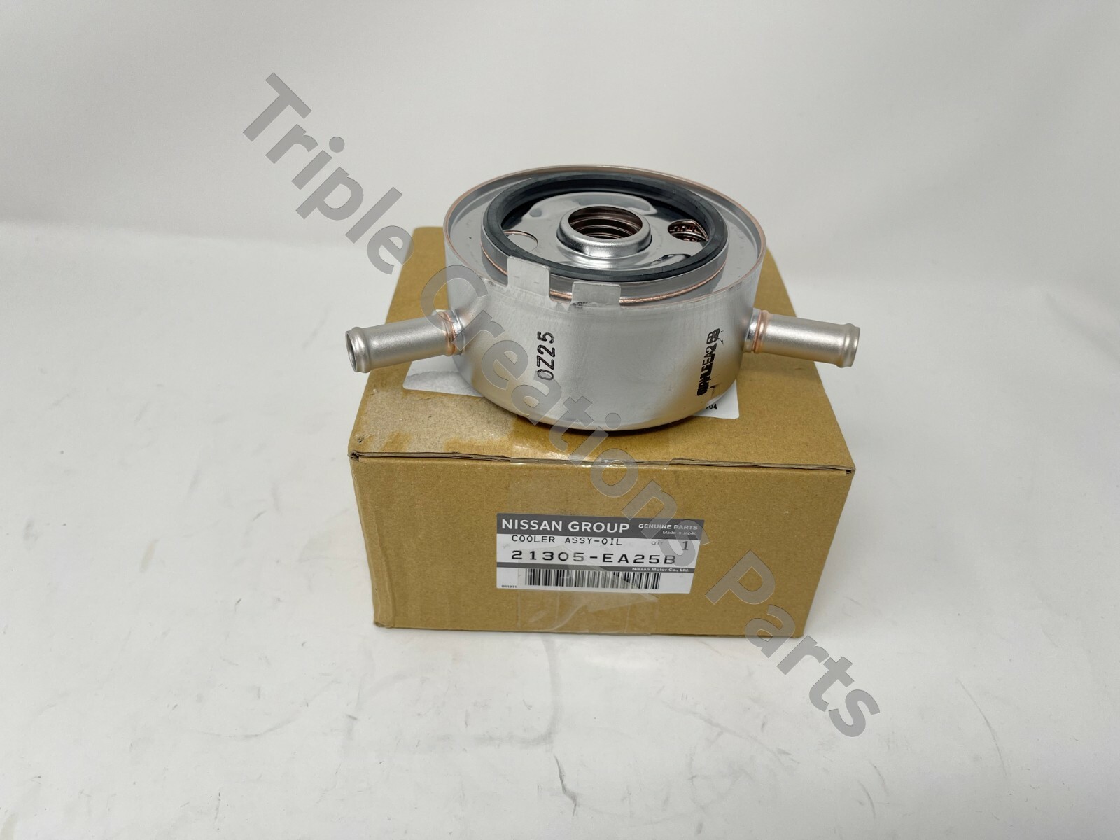 21305EA25B Genuine Nissan ENGINE OIL COOLER ASSY 21305EA25B OEM US