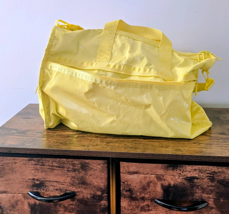 Bolso de Lona LeSportsac Boston Grande Amarillo Brillante Fin de Semana Noche Foto 2 de 4