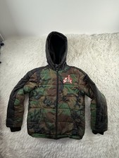 Jordan Puffer Jacket Boys Large Green Camouflage Hooded Pockets Full Zip