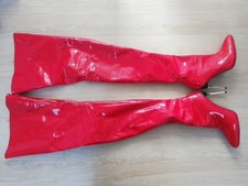 Crotch Overknee Stiefel rot