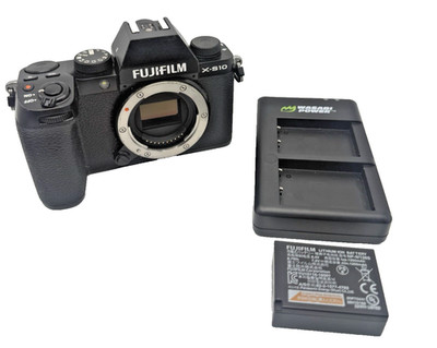 FUJIFILM X-S10 Mirrorless Camera Shutter Count of 5,786 Charger Bat. (Body Only)