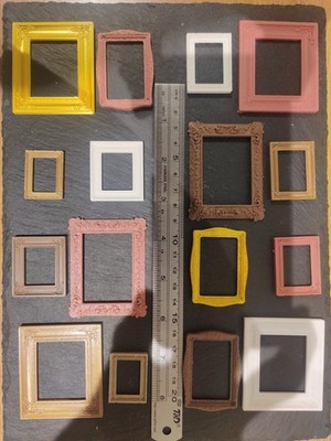 16 x Dolls House Picture Frame Gold Bronze Brown White & Rosewood Effect 1:12