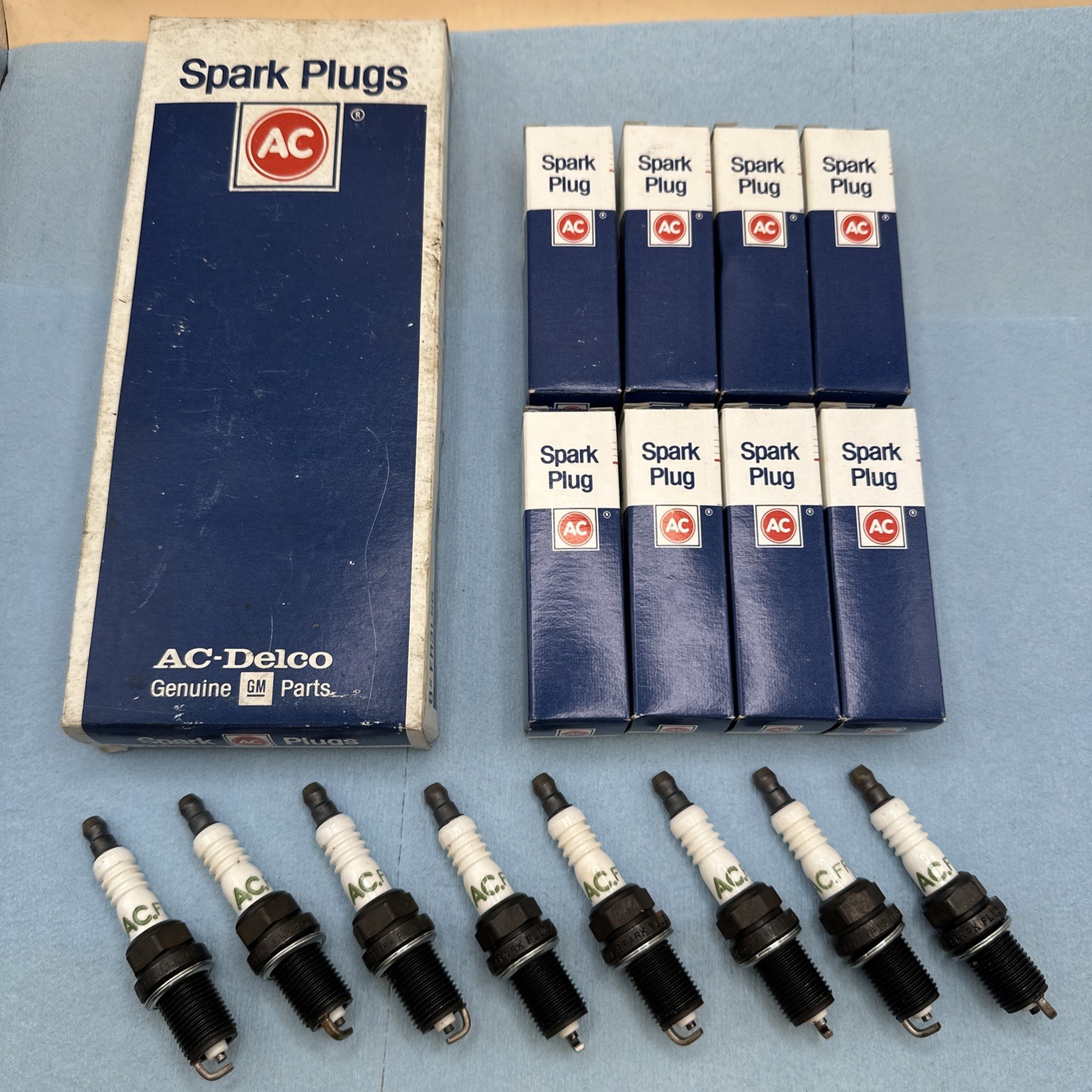 8 Vintage NOS AC Delco Spark Plugs, FR3LS, 5613796.New GM