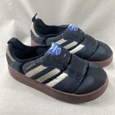 Adidas Samba Puffylette Größe UK 6 EU 40 schwarz weiß Slipper Turnschuhe Hausschuhe