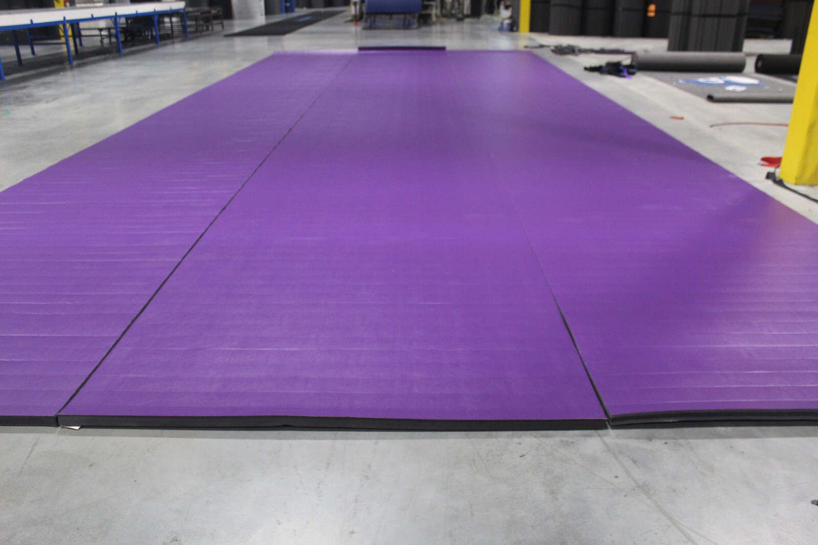 42' x 16' x 1 5/8" Dollamur FlexiRoll MMA Wrestling Mat READ