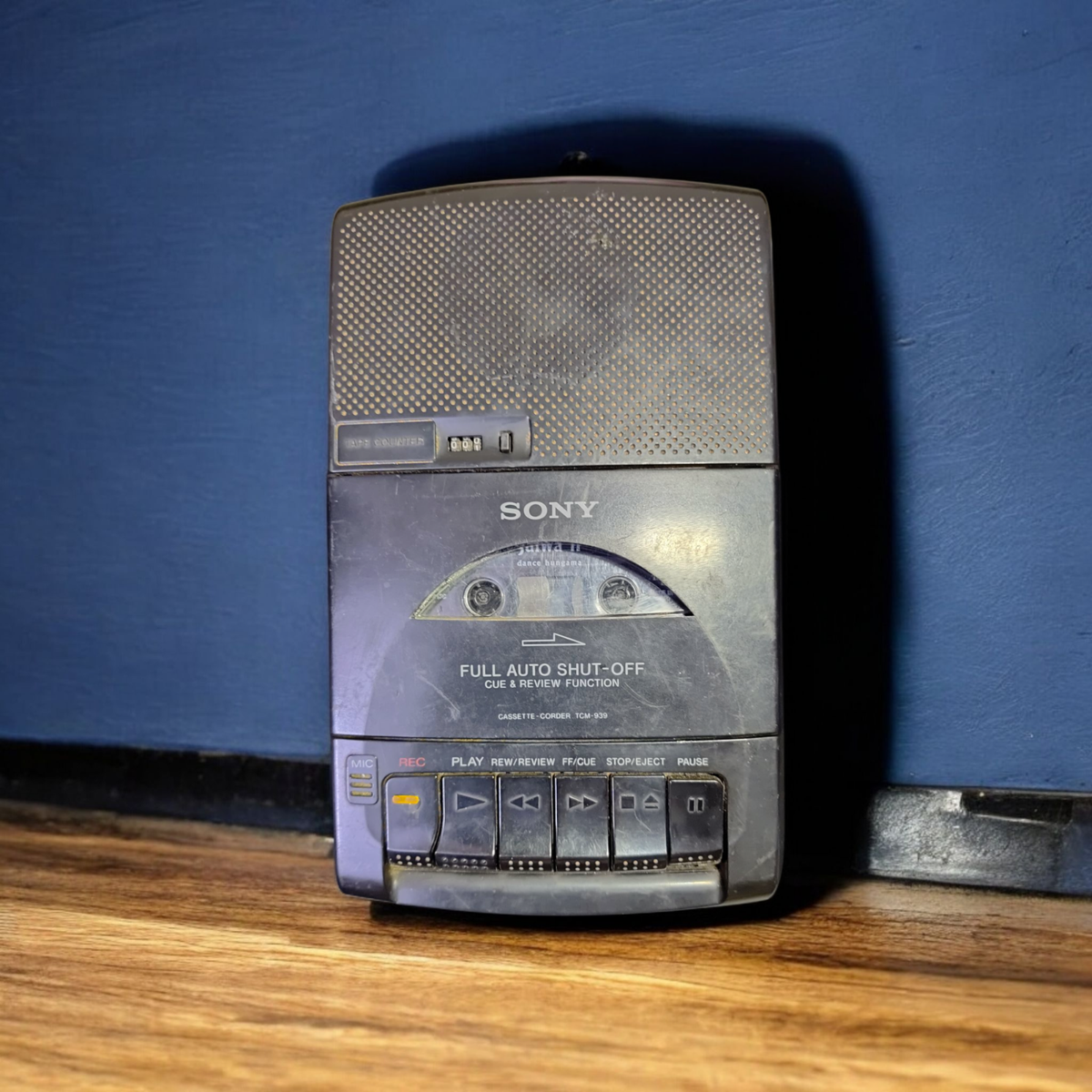 Sony TCM-939 Cassette Recorder Vintage Mono Player Portable Voice