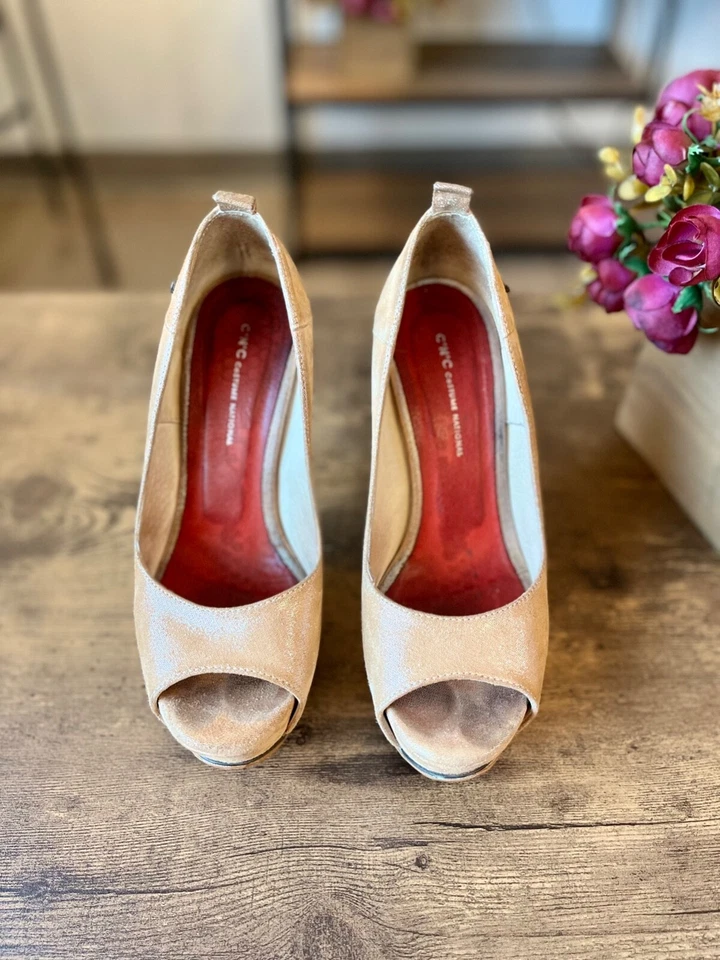 C’N’C Costume National Leather Pumps Beige Heels Made in Italy • Women’s Size 7 - Image 2 of 4