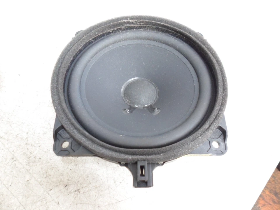 HYUNDAI I40 ESTATE 2014 OSR DRIVER SIDE REAR DOOR SPEAKER UNIT 96330-3Z051