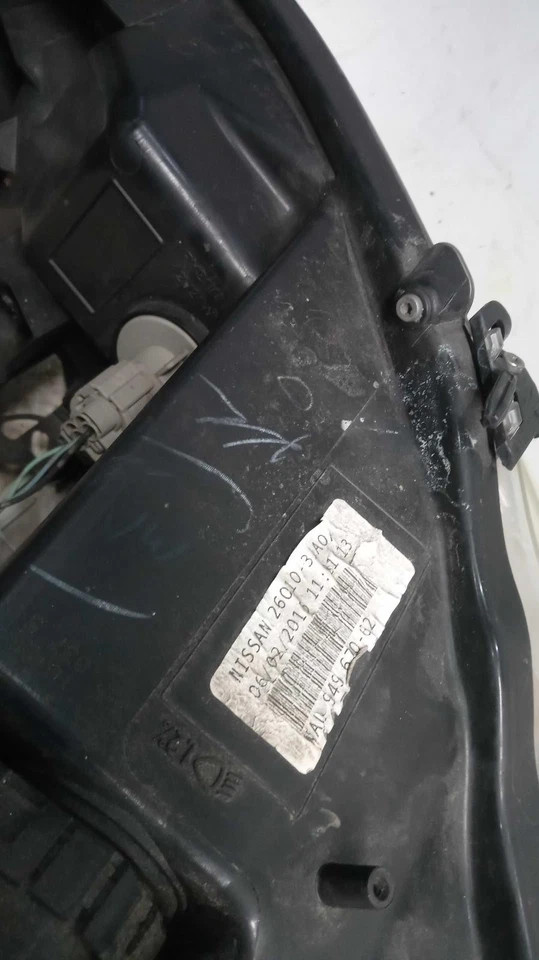 Used Right Headlight Assembly fits: 2015 Infiniti QX60 xenon HID Right Grade A - Image 2 of 4