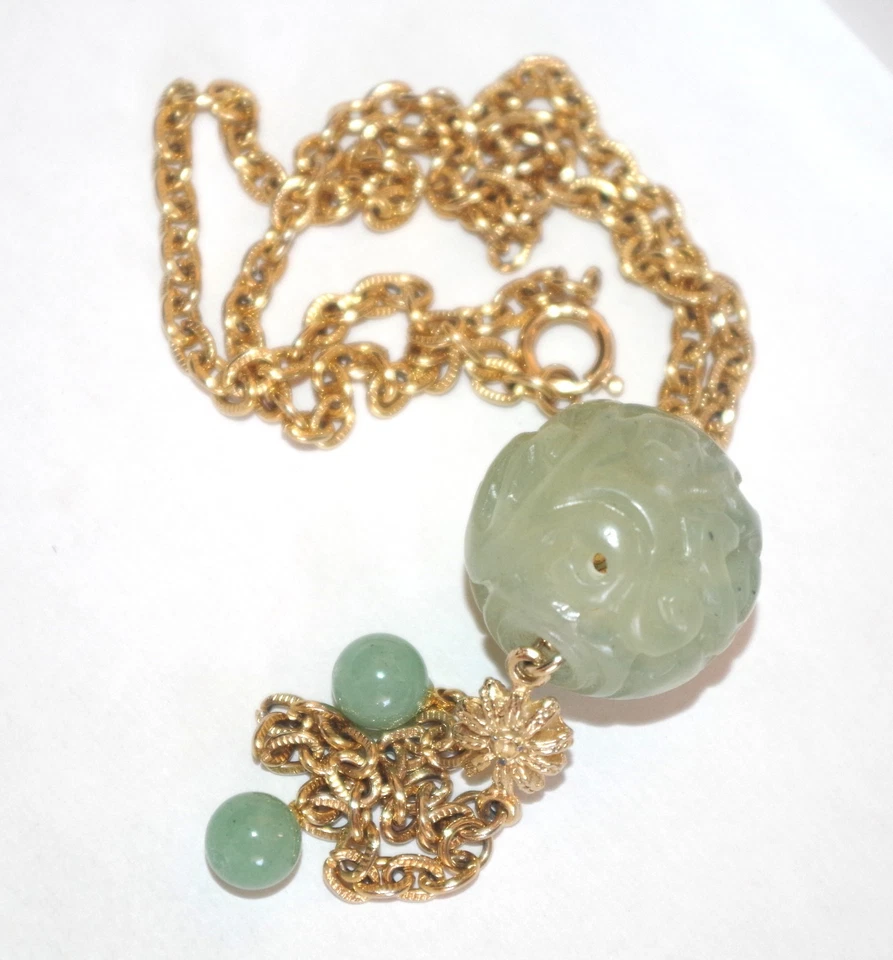 Antiguo colgante translúcido grande tallado Celedon anhelado redondo jade Lucky Lariat Foto 4 de 4