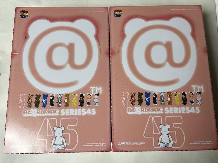 Medicom Toy series 45 bearbrick Be@rbrick Case of 24pcs 2BOX Medicom Toy series 45 bearbrick Be@rbrick Case of 24pcs 2BOX