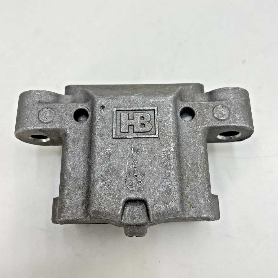 2013-2016 ARCTIC CAT WILDCAT 1000 ПРАВЫЙ ПЕРЕДНИЙ ТОРМОЗ СУППОРТ - Изображение 2 из 4