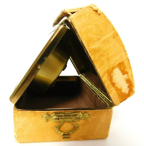 Vintage Bradley Folding Travel Alarm Clock "Trunk" style case has damage WORKS - Picture 4 of 12