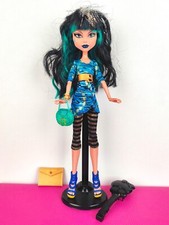 Monster High Doll Cleo de Nile Picture Day