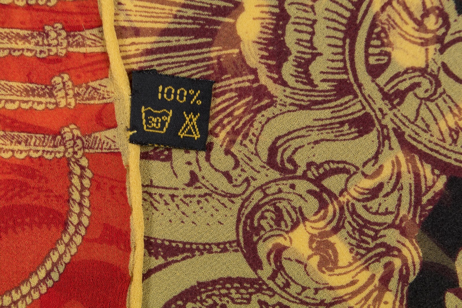 Authentic "Gianfranco Ferre" Scarf / Authentic Si… - image 12