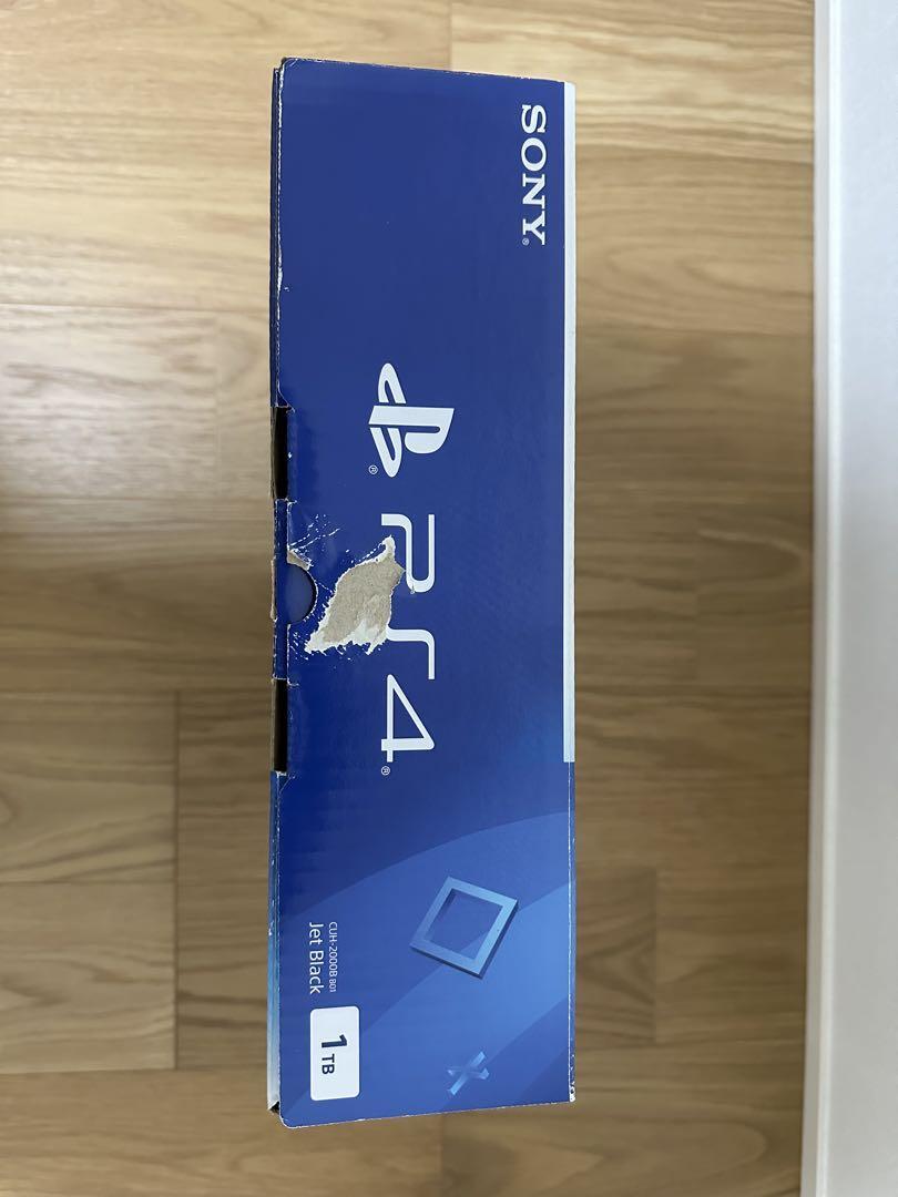 PlayStation4 本体 1TB CHU-2000B s-l400.jpg