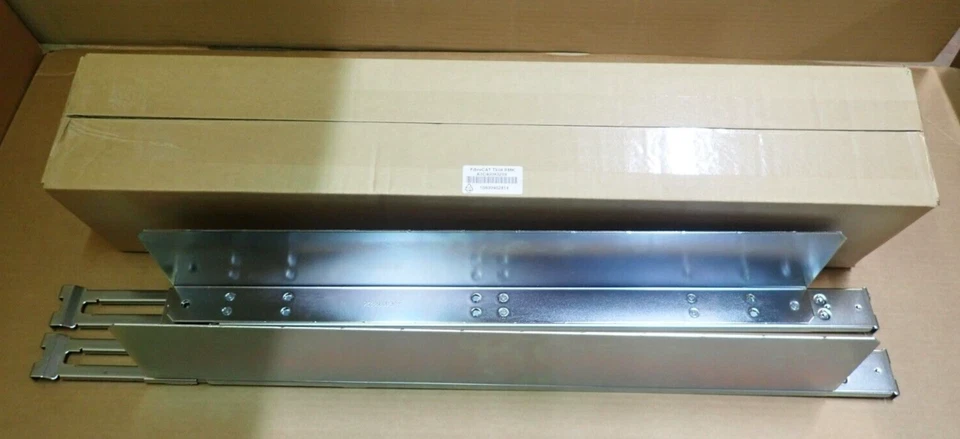 New Fujitsu Eternus FibreCAT TX S2 TX08 TX24S TX48S 1U Rackmount Kit FCTXS-RMK-L - Image 2 of 4