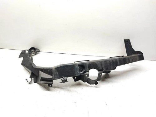 BMW 3 Touring E91 Rechte Scheinwerferhalter 7138402 2.00 Diesel 2011 33643526