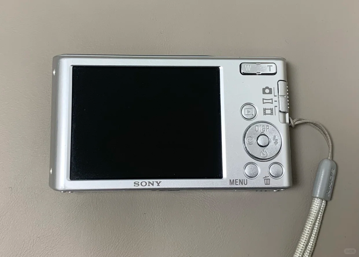 SONY Cyber-shot DSC-W830　#9394 Sony Dsc-W830 CyberShot Compact Digital Camera 8x Optical
