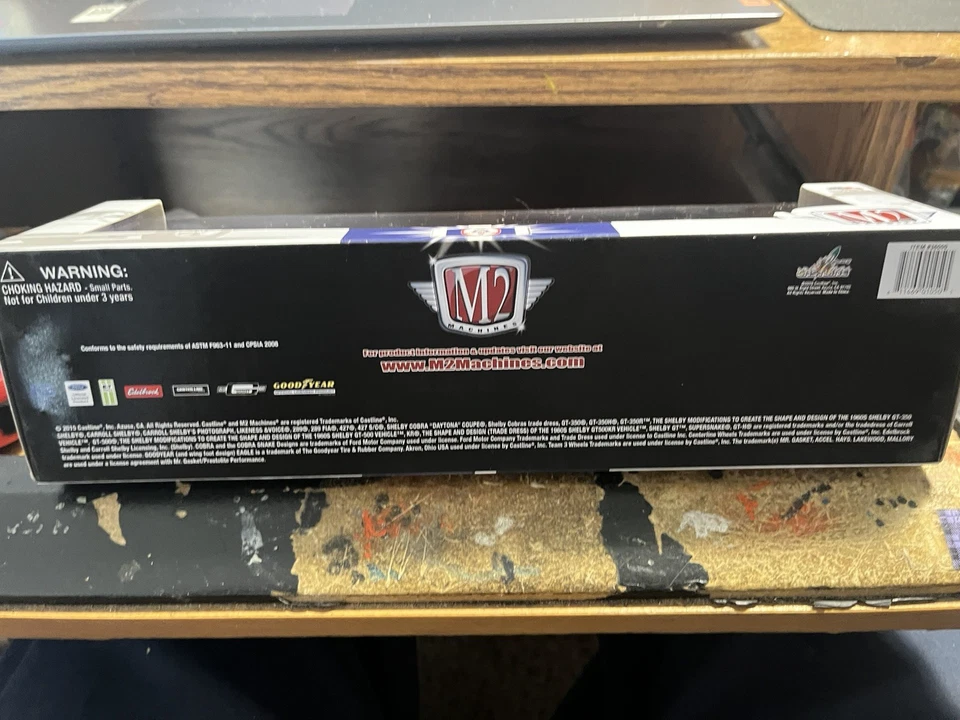 M2 Machines 64 1964 Ford C-950 66 1966 Shelby GT350H Cobra Auto-Haulers - Image 3 of 4