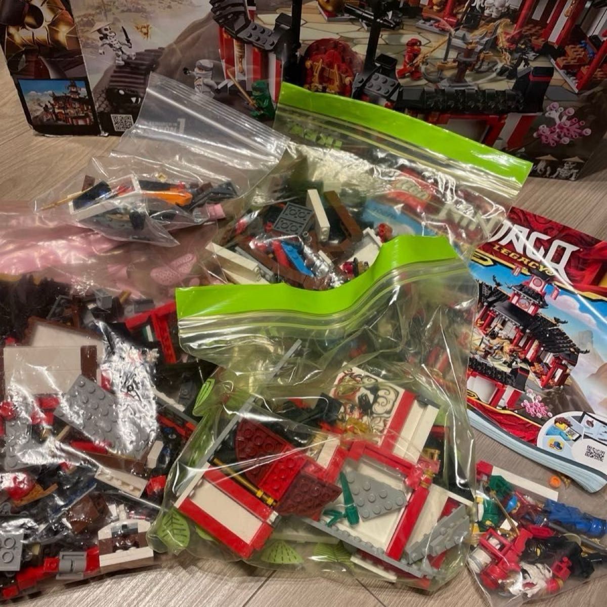 LEGO 70670 Ninjago Monastery of Spinjitzu - Built, Box