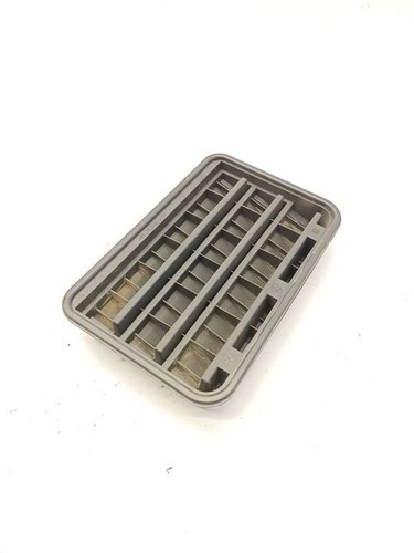 BMW 3 E46 2003 Kotflügel Druckbelüftung 8377280 ARB21886 64228377280