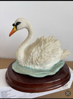 SWAN ORNAMENT The Juliana Collection on wooden stand figurine