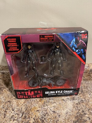 The Batman & Selina Kyle Chase Action Figure Batcycle 2022 Spin Master