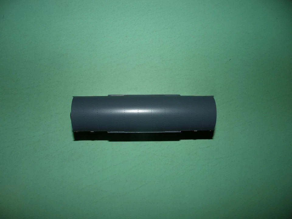 ROCO wagon couvert court gris 76604 NEUF - Photo 4/4