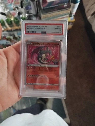 Charizard PSA 10 – Radiant Charizard 011/071 Pokémon GO Japanese