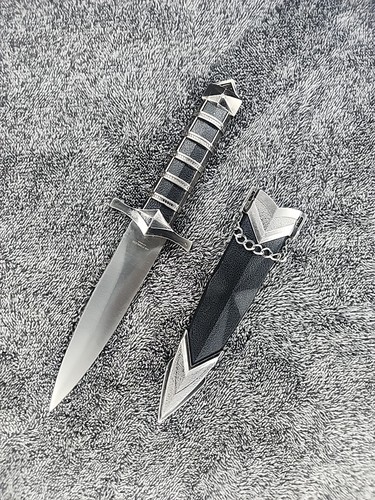 DEFENDER Black & Silver 9.5" GOTHIC ATHAME Medieval Knife Dagger Wicca Altar