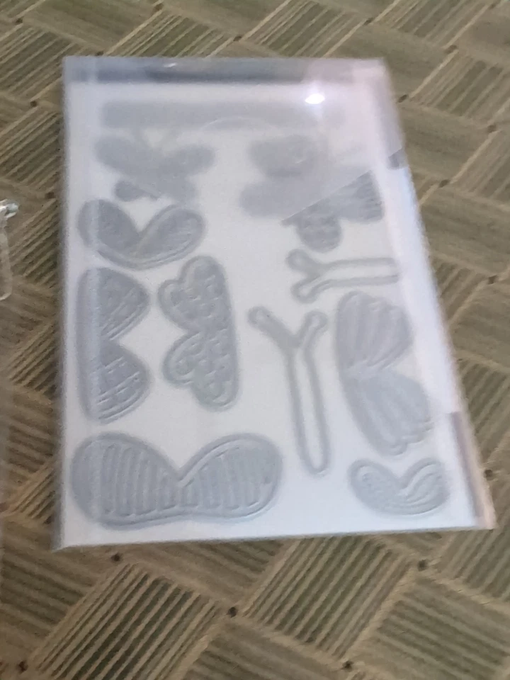 Estampillas y troqueles de las mejores mariposas para estampar Foto 3 de 3