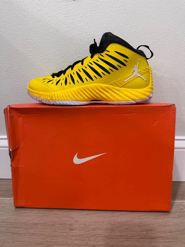 Jordan Superfly Yellow Zest