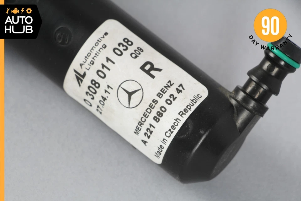 07-14 Mercedes W221 S400 CL550 Right Side Headlight Washer Nozzle Pump OEM - Image 4 of 4