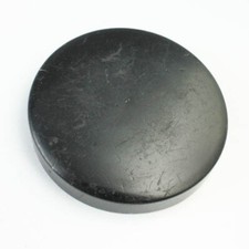 Unbranded - 62mm - Black Metal Push-On Front Lens Cap - Purple Velvet