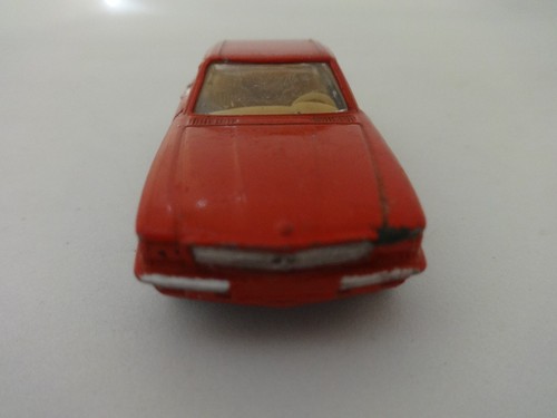 Corgi Juniors 1:64 Red Mercedes Benz 500 SL w/ opening doors - Loose & Clean - Picture 6 of 8