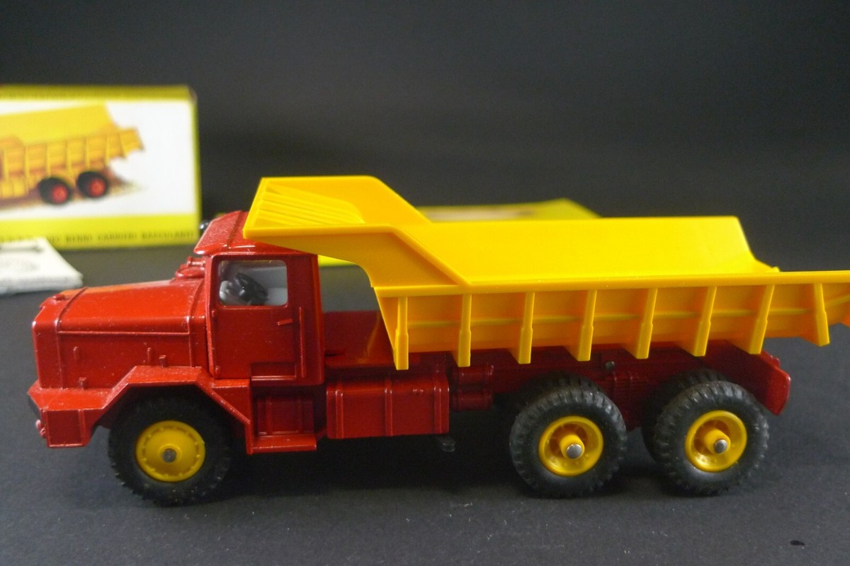 BERLIET GBO BENNE carrière basculante Dinky Toys 572 Atlas F Neuf camion EUR 46,50 - FR