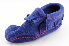 Minnetonka Toddler Sz 5 M Purple Slippers Synthetic Girls