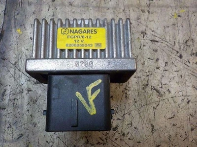 8200859243 RELAIS DE PRECHAUFFAGE / 8200859243 / 15912113 POUR RENAULT FLUENCE D - Photo 1/4