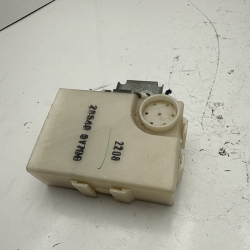 02 03 NISSAN MAXIMA TEMPERATURE CONTROL MODULE COMPUTER OEM 285405Y700 - Picture 2 of 12