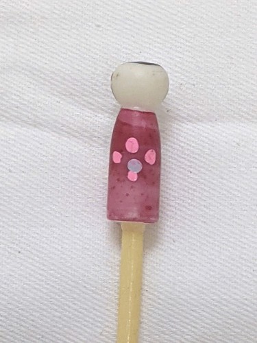 MCM Cream Color Two Prong Forks Appetizer Cocktail Sushi Plastic Lot Of 18 Vtg - Picture 4 of 5